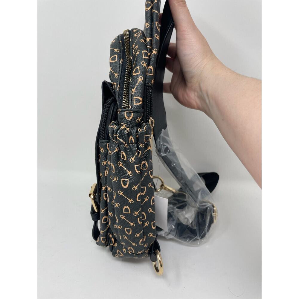AR New York Black Printed Vegan Faux Leather Sling Bag New - Picture 4 of 9